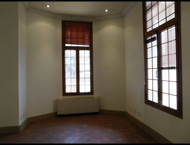 450M² OFFICE TO LET IN PARKTOWN